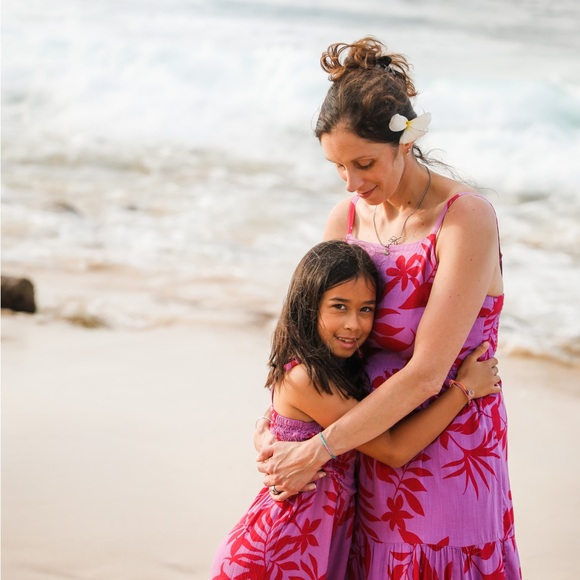 Meet your Posher, Kate - Picture 1 of 2